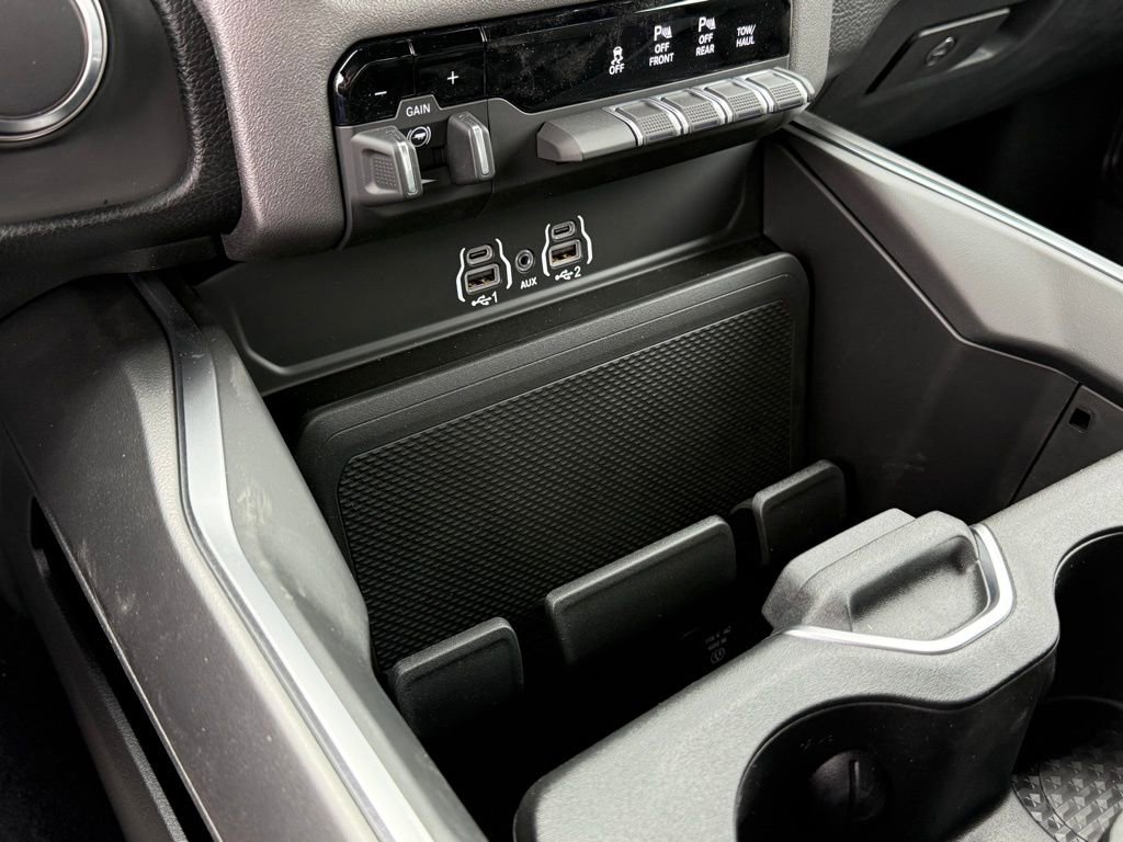 New 2026 RAM 1500 Big Horn w/ Night Edition AWD/4WD image 21