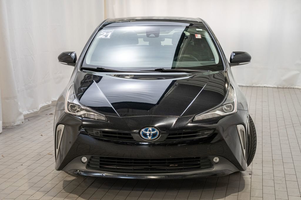 Used 2021 Toyota Prius LE image 3