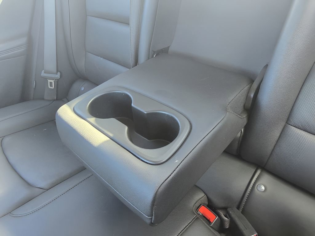 Used 2024 Chevrolet Malibu LT image 30