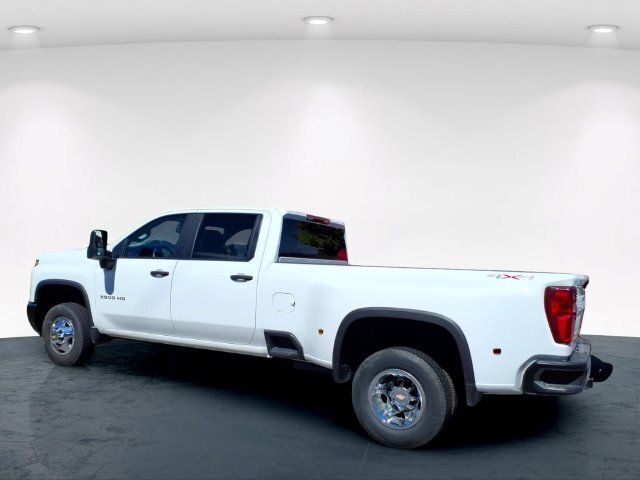Used 2024 Chevrolet Silverado 3500 W/T AWD/4WD image 9