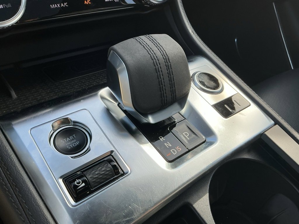 Used 2022 Jaguar F-PACE S image 21