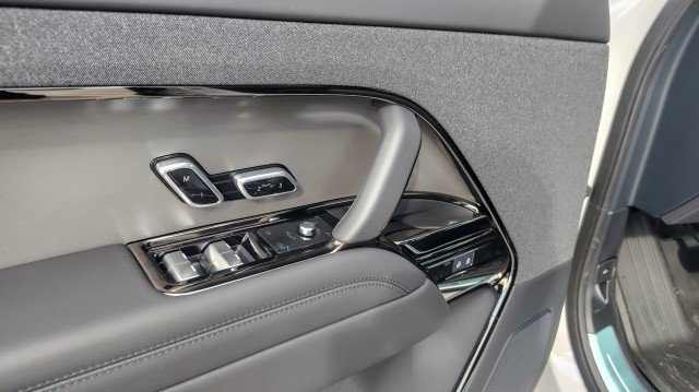 New 2026 Land Rover Range Rover Sport Dynamic SE image 25