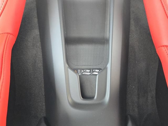 Used 2024 Chevrolet Corvette Stingray Premium Conv w/ Z51 Performance Package RWD image 10