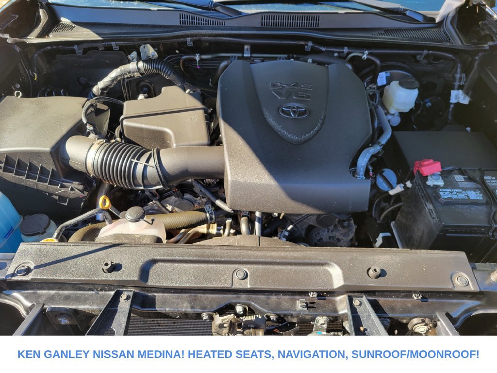 Used 2023 Toyota Tacoma Limited AWD/4WD image 24