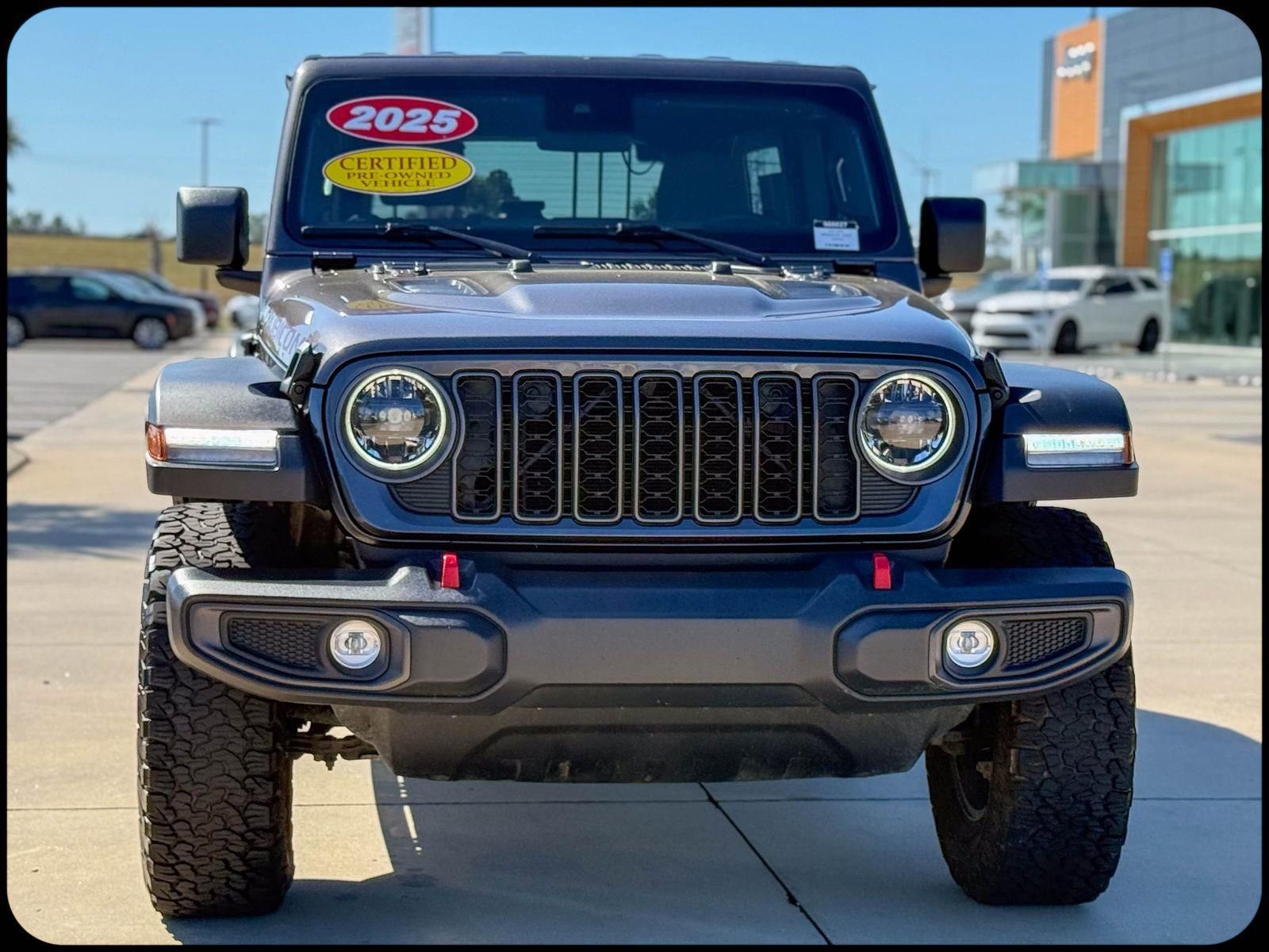 Certified 2025 Jeep Wrangler Unlimited Rubicon image 30