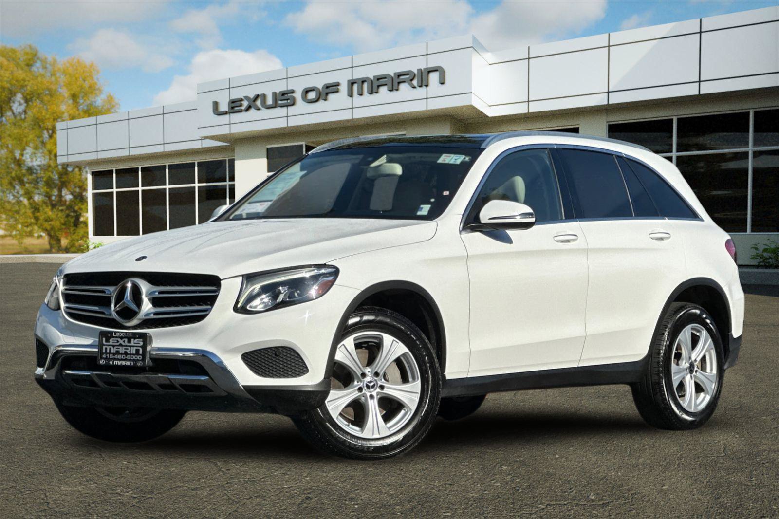 Used 2018 Mercedes-Benz GLC 300 4MATIC image 1