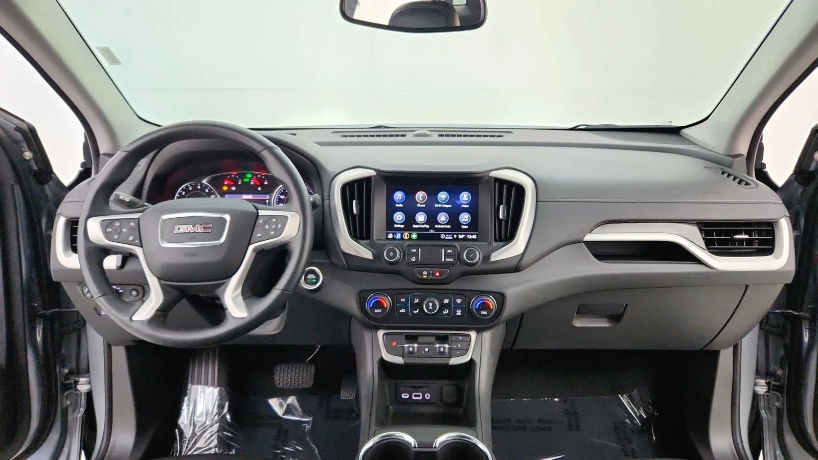 Used 2023 GMC Terrain SLT image 39