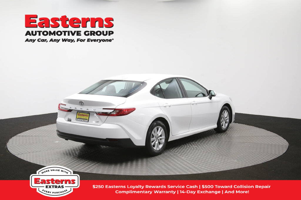 Used 2025 Toyota Camry LE w/ Convenience Package FWD image 41