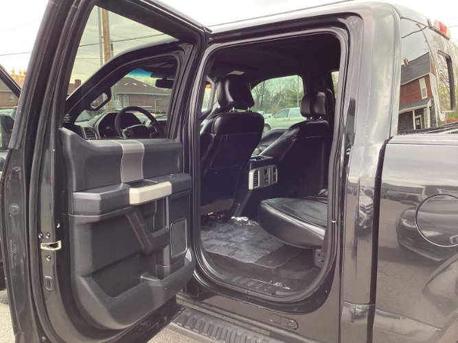 Used 2015 Ford F150 Lariat image 6