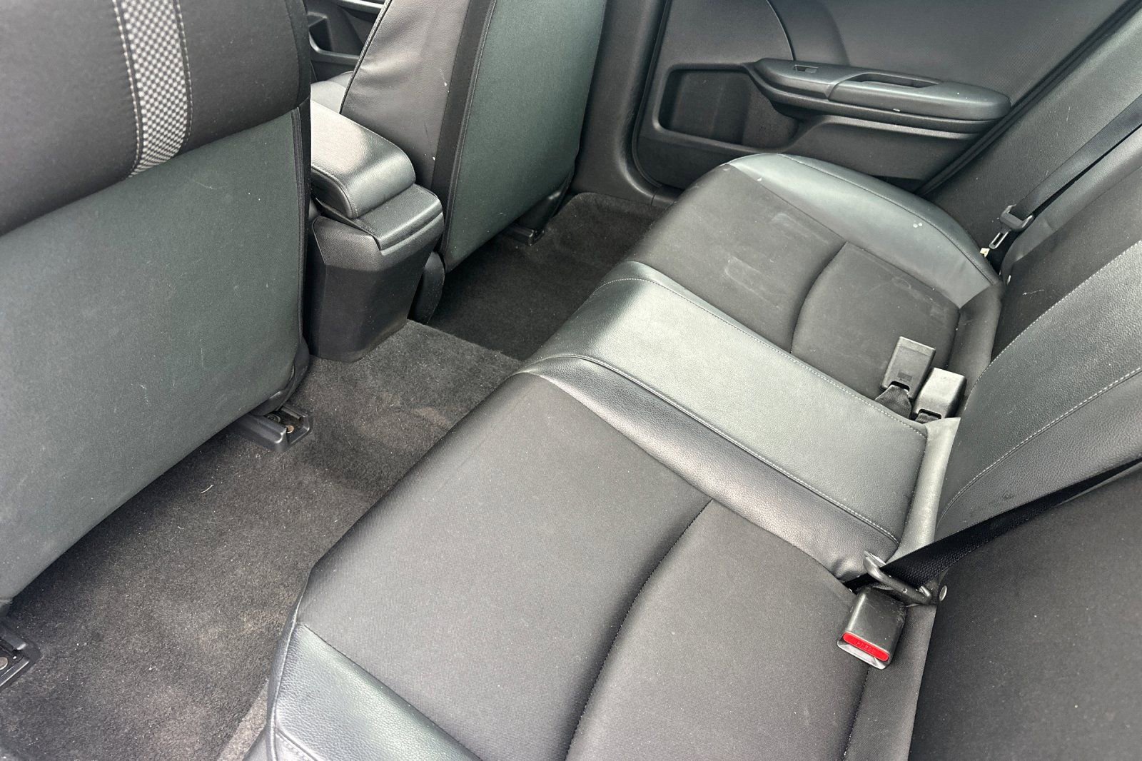 Used 2020 Honda Civic Sport image 14