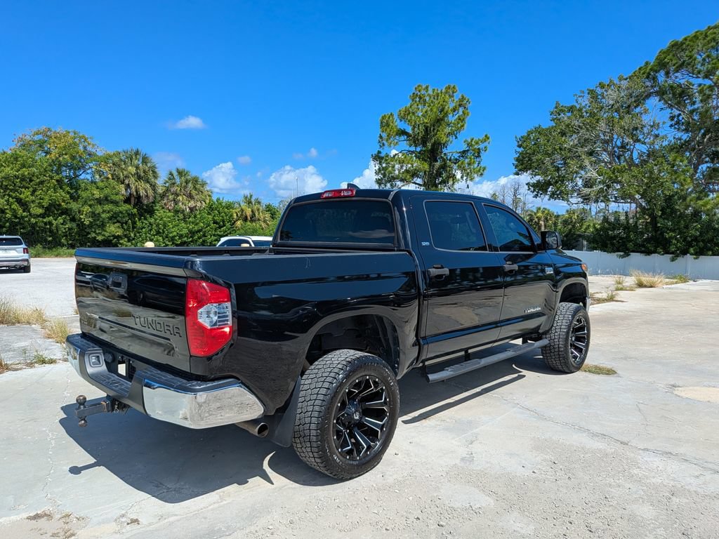 Used 2021 Toyota Tundra SR5 w/ SR5 Leather Package RWD image 8