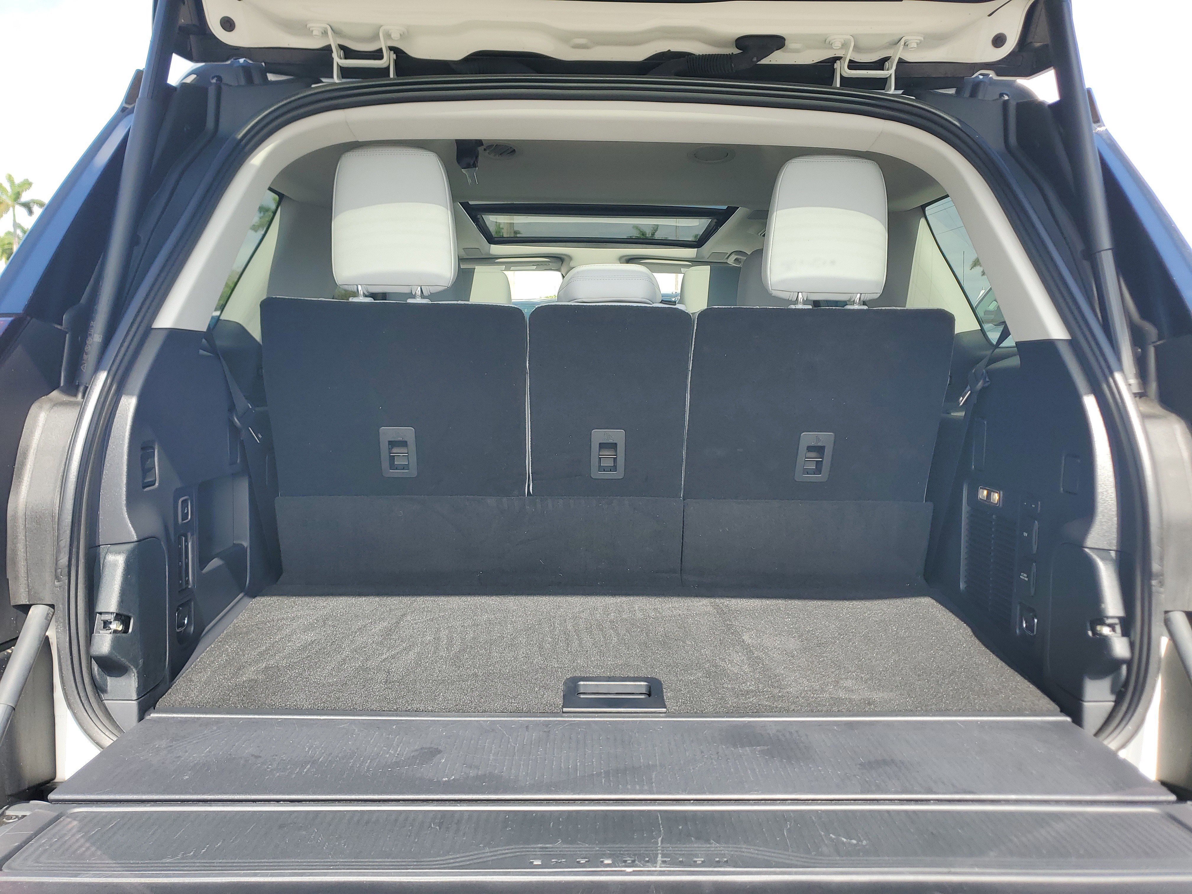 Used 2025 Ford Expedition Platinum w/ Driver's Package image 18