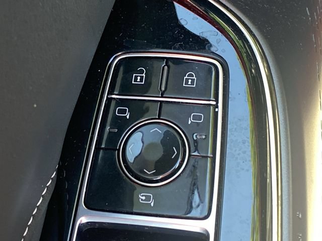 Certified 2024 Cadillac Lyriq Tech w/ Driver Assist Package AWD/4WD image 16