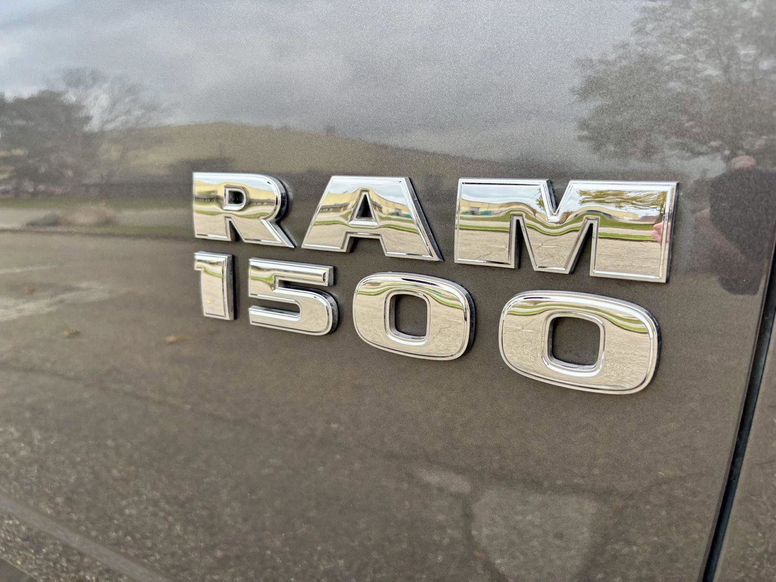 Used 2016 RAM 1500 Big Horn image 28