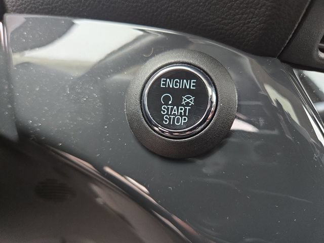 Used 2013 Ford Escape Titanium w/ Parking Technology Pkg AWD/4WD image 25