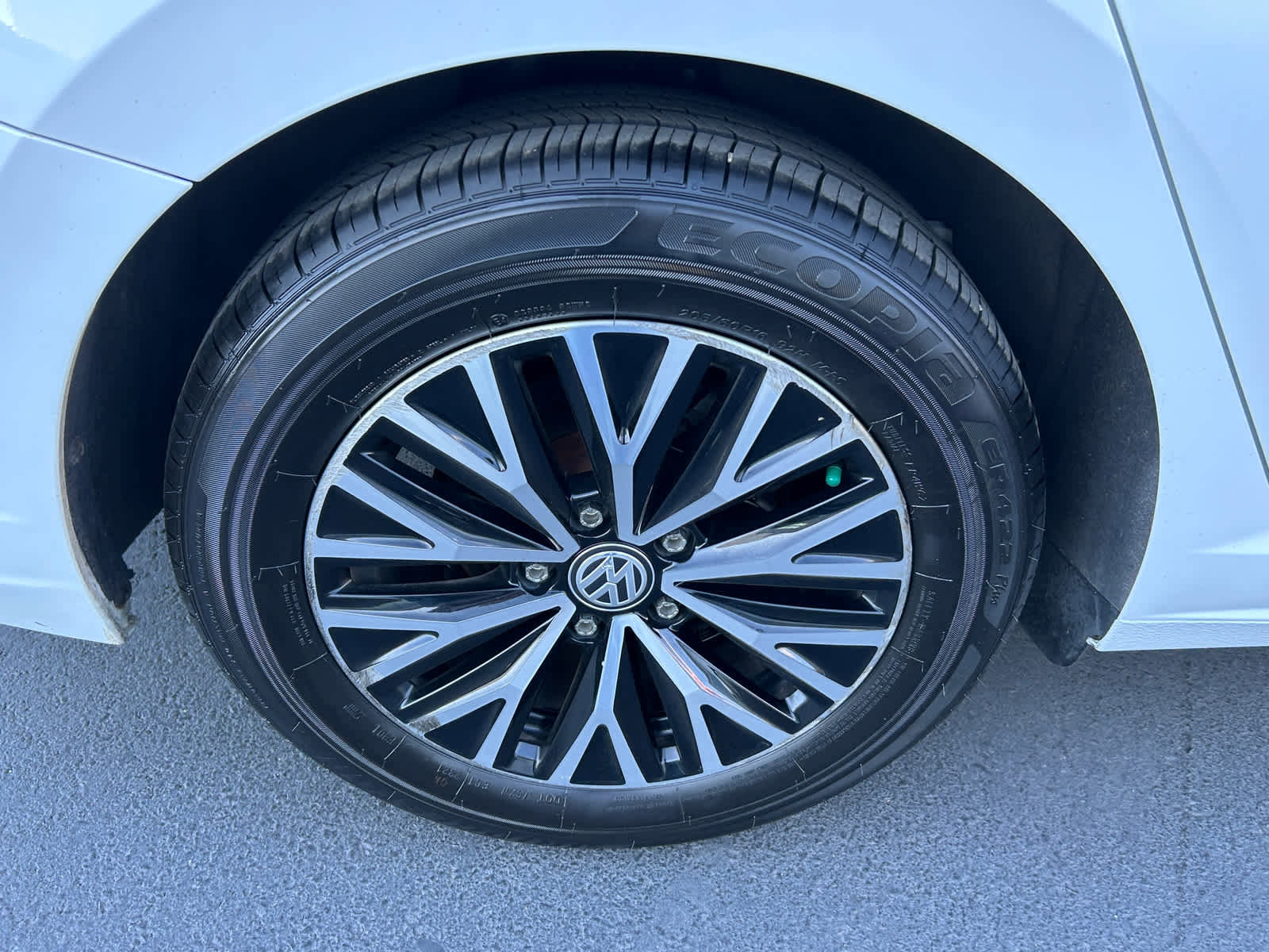 Used 2021 Volkswagen Jetta SE image 13