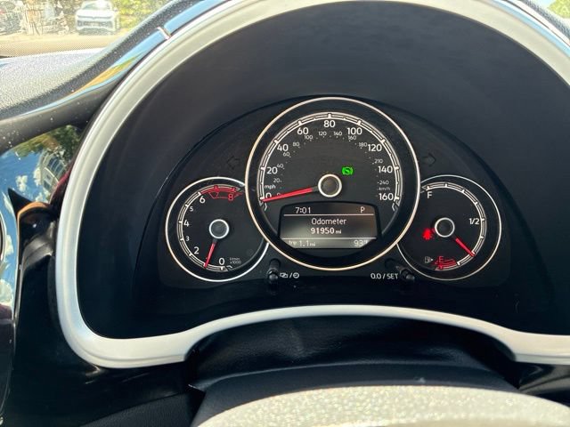Used 2017 Volkswagen Beetle #PinkBeetle FWD image 23