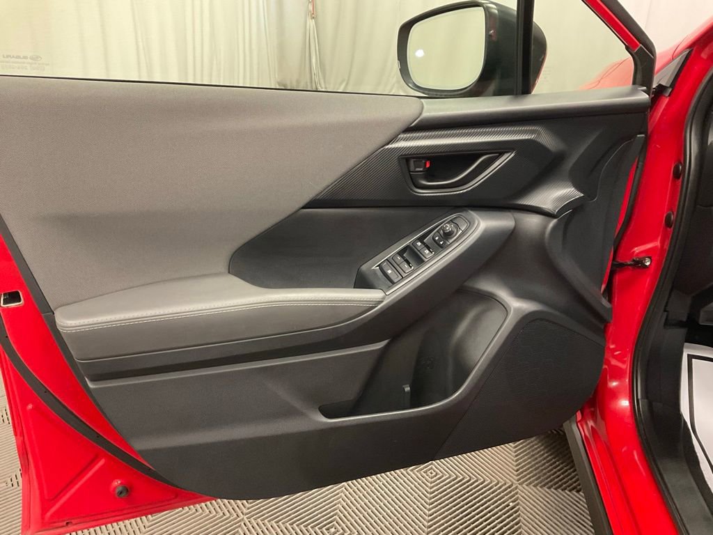 Used 2024 Subaru Crosstrek 2.0i Premium image 10