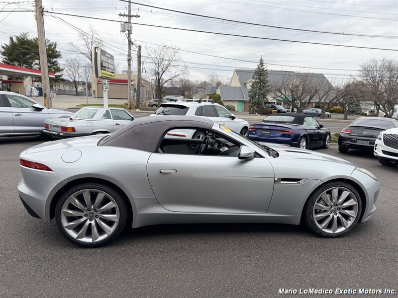 Used 2014 Jaguar F-TYPE Convertible image 17