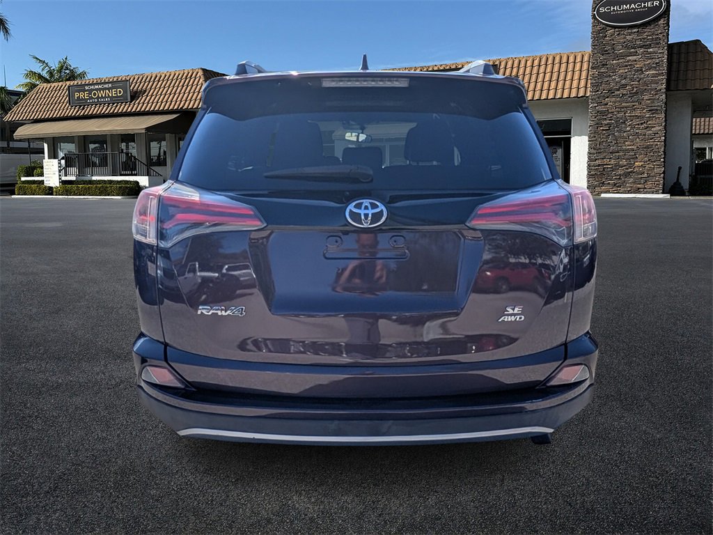 Used 2016 Toyota RAV4 SE image 6