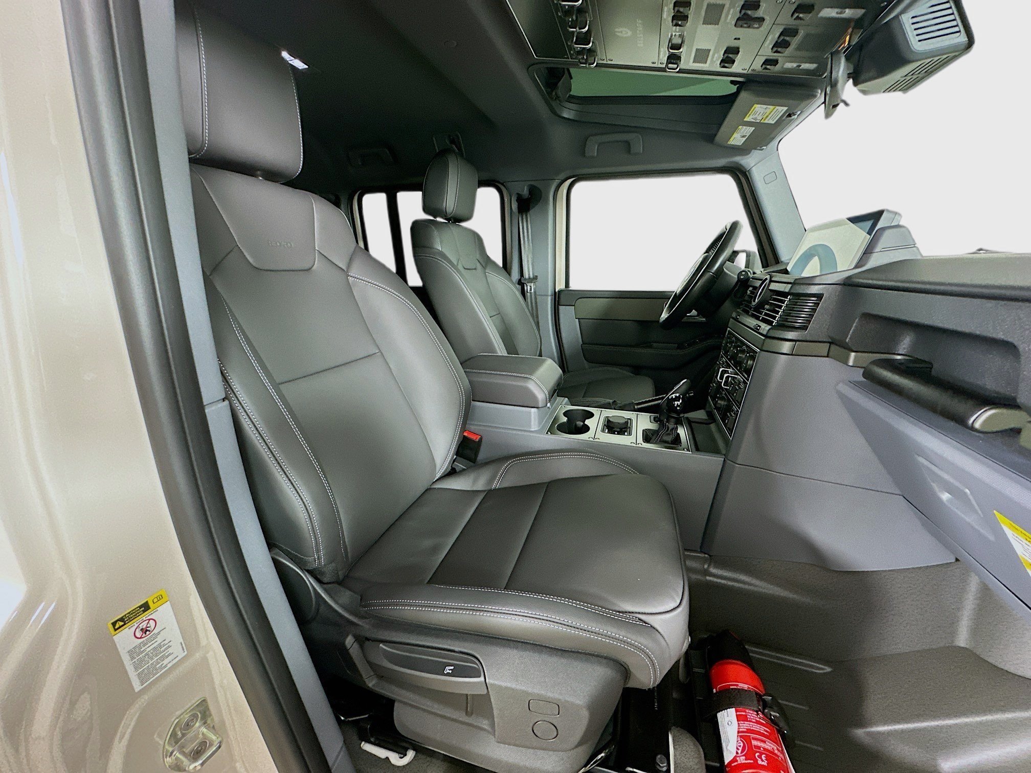 Used 2025 INEOS Grenadier AWD/4WD image 49
