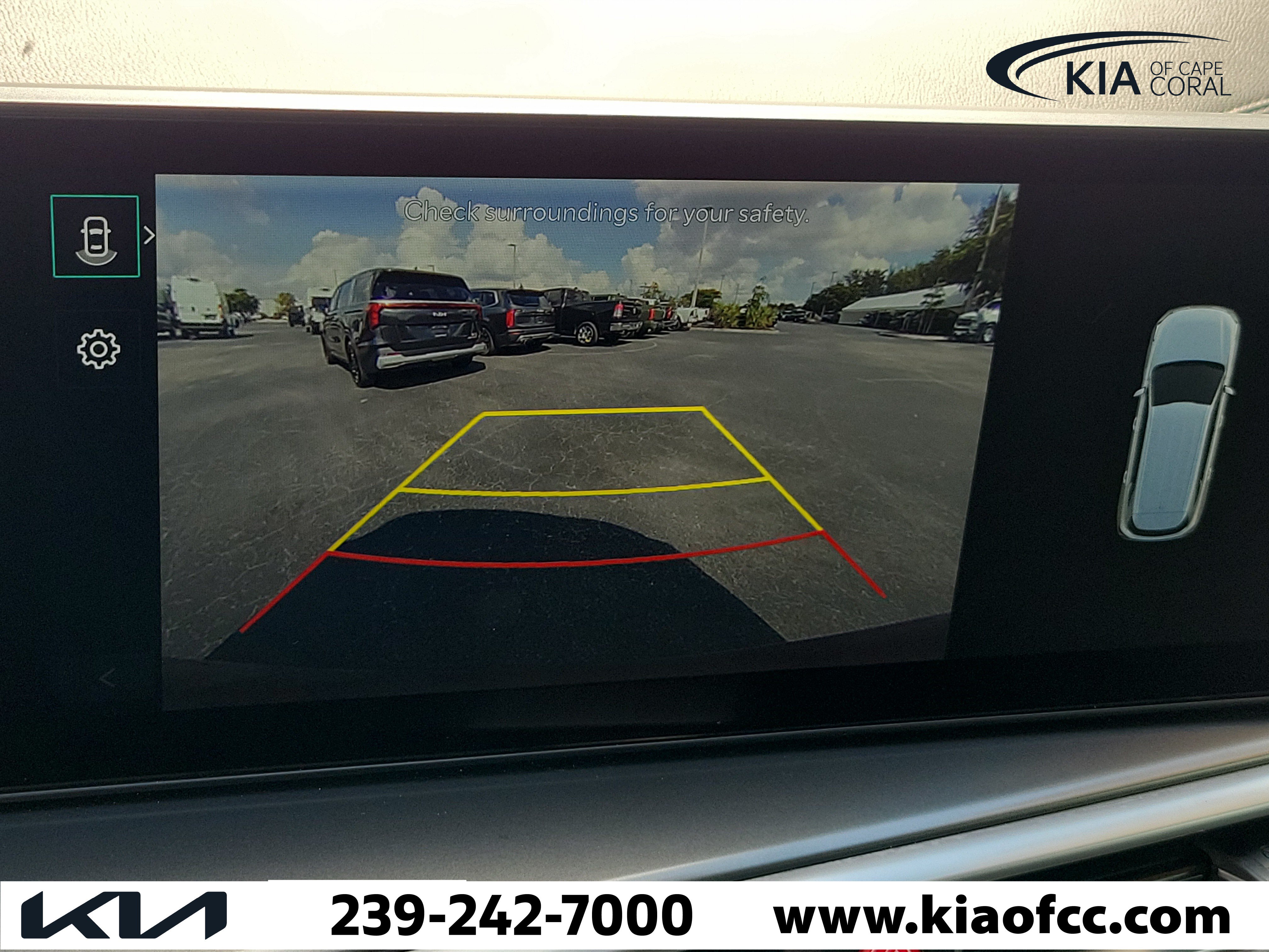 Certified 2025 Kia Sorento S w/ Panoramic Sunroof Package FWD image 28