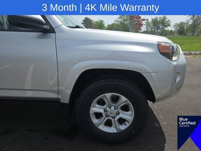 Used 2021 Toyota 4Runner SR5 AWD/4WD image 5
