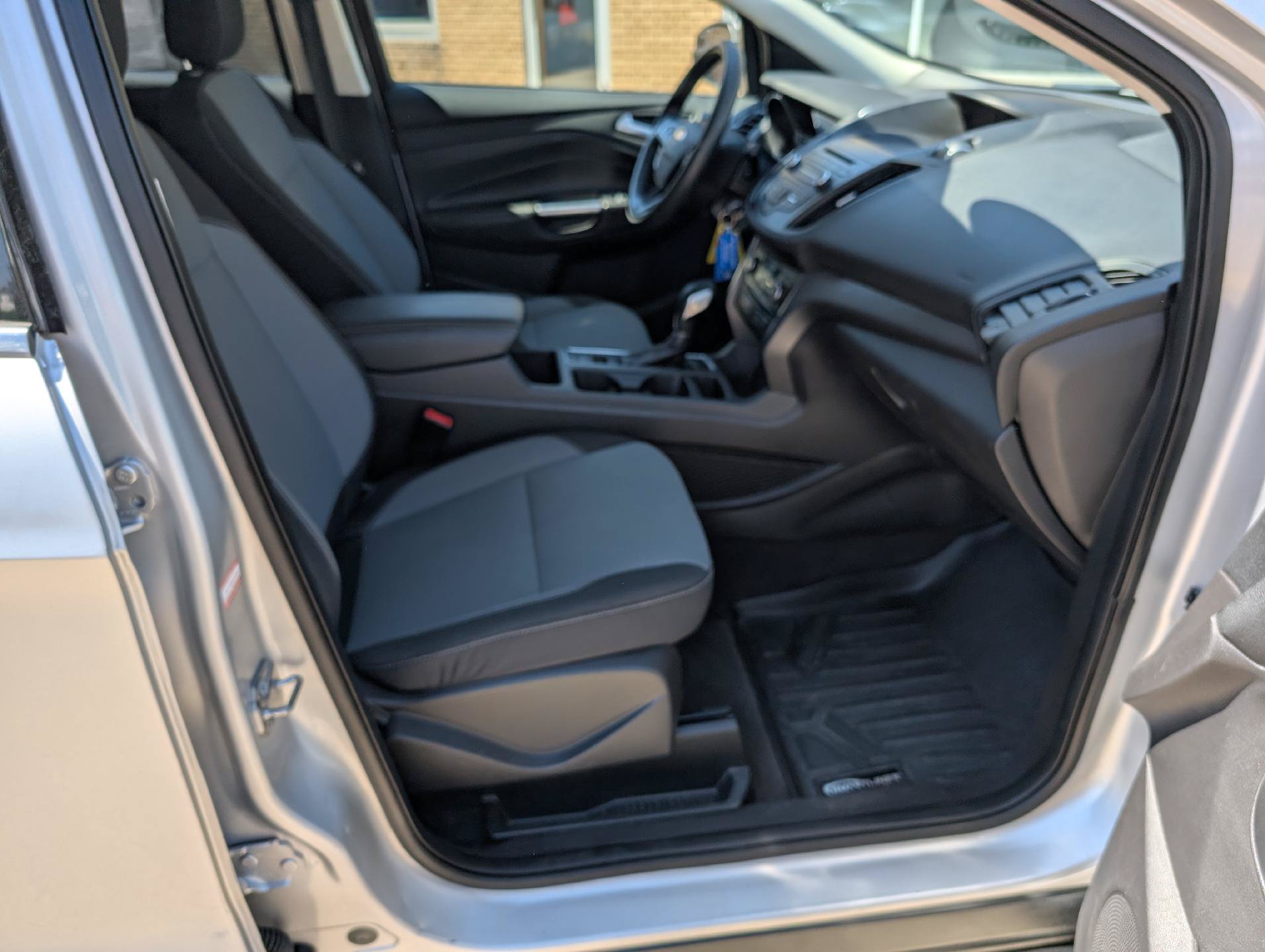 Used 2018 Ford Escape SE AWD/4WD image 17