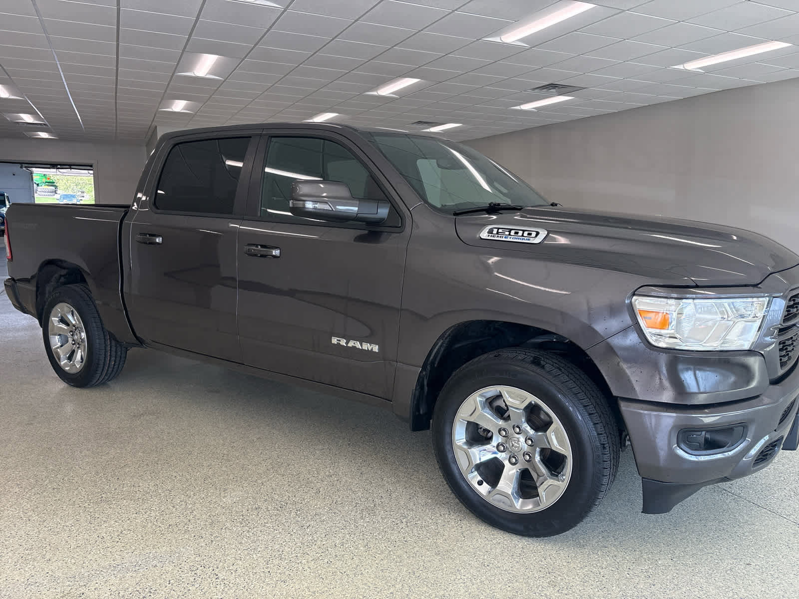 Used 2023 RAM 1500 Big Horn AWD/4WD image 4