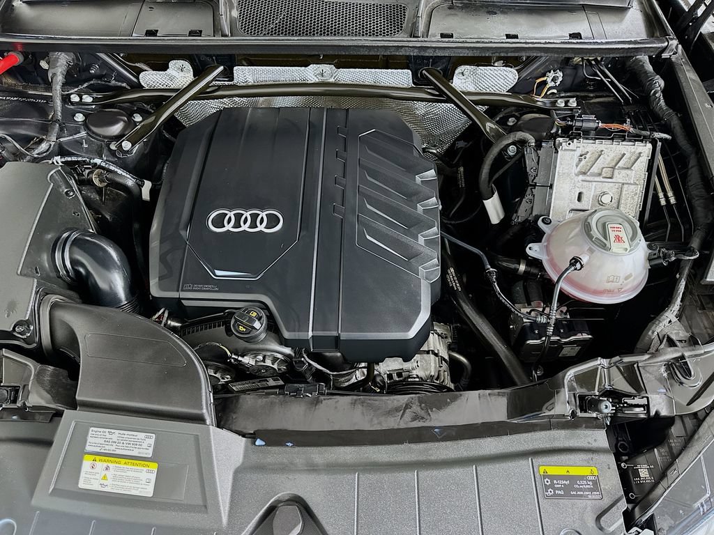Used 2023 Audi Q5 2.0T Prestige w/ Prestige Package AWD/4WD image 31