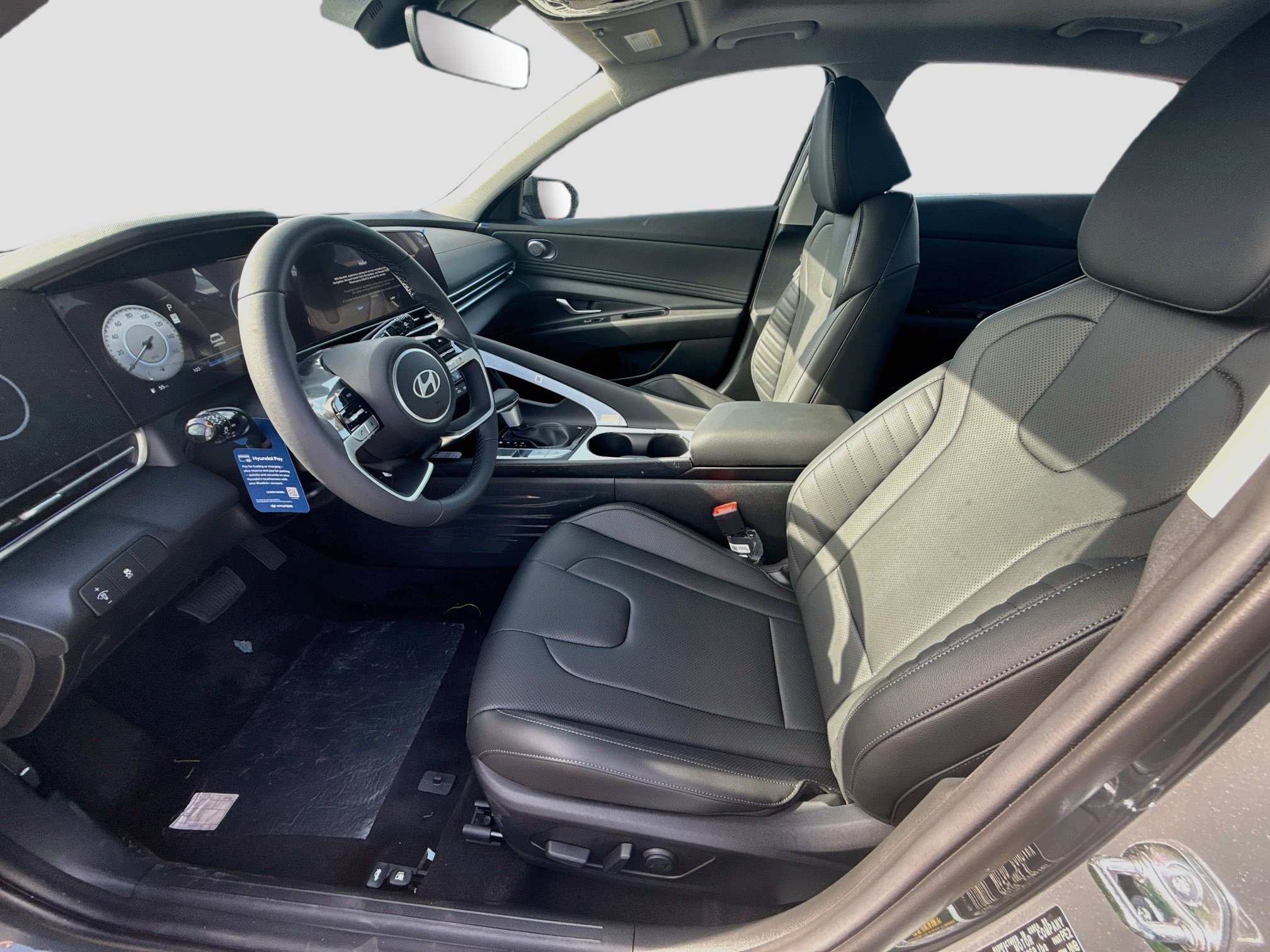 New 2026 Hyundai Elantra Limited FWD image 14