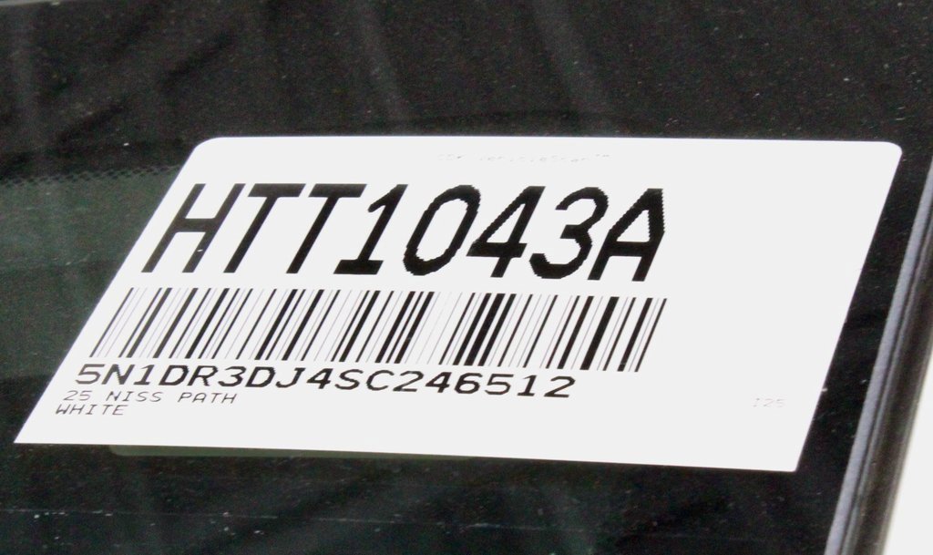 Certified 2025 Nissan Pathfinder Platinum w/ Cargo Package image 38