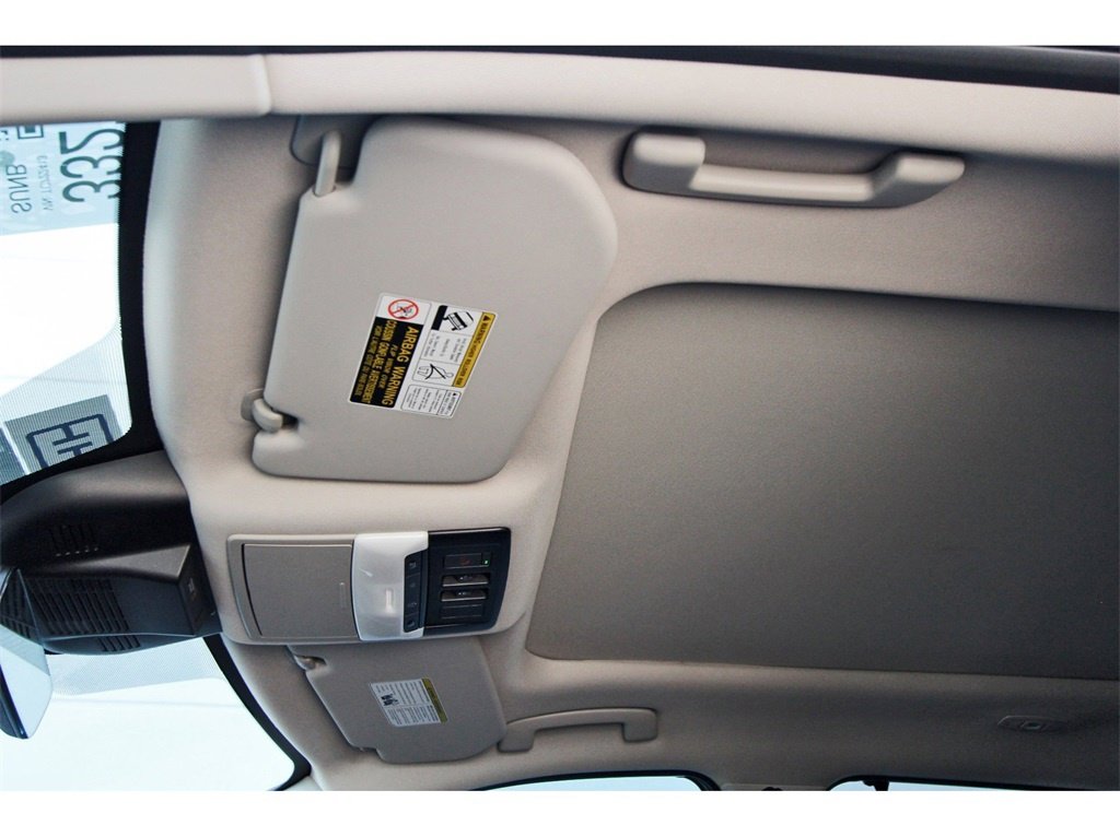 Used 2026 Nissan Rogue SV w/ SV Premium Package image 26