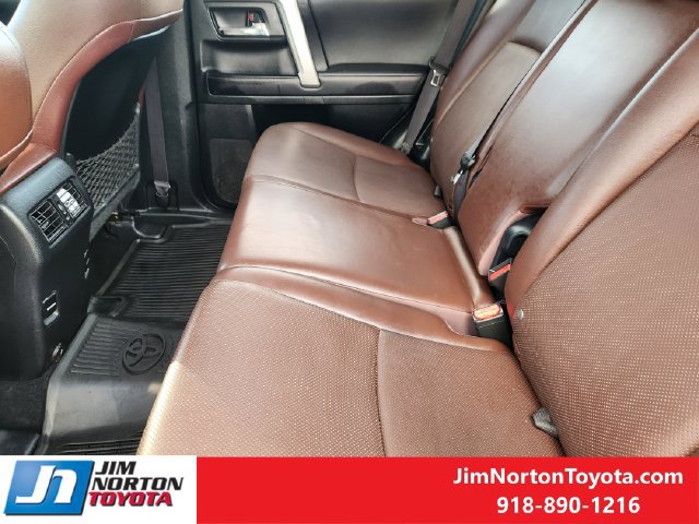 Used 2017 Toyota 4Runner Limited AWD/4WD image 30