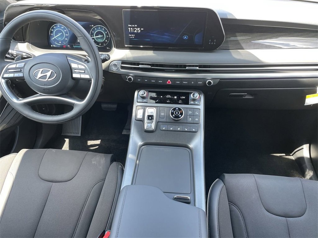 New 2025 Hyundai Palisade Calligraphy image 5