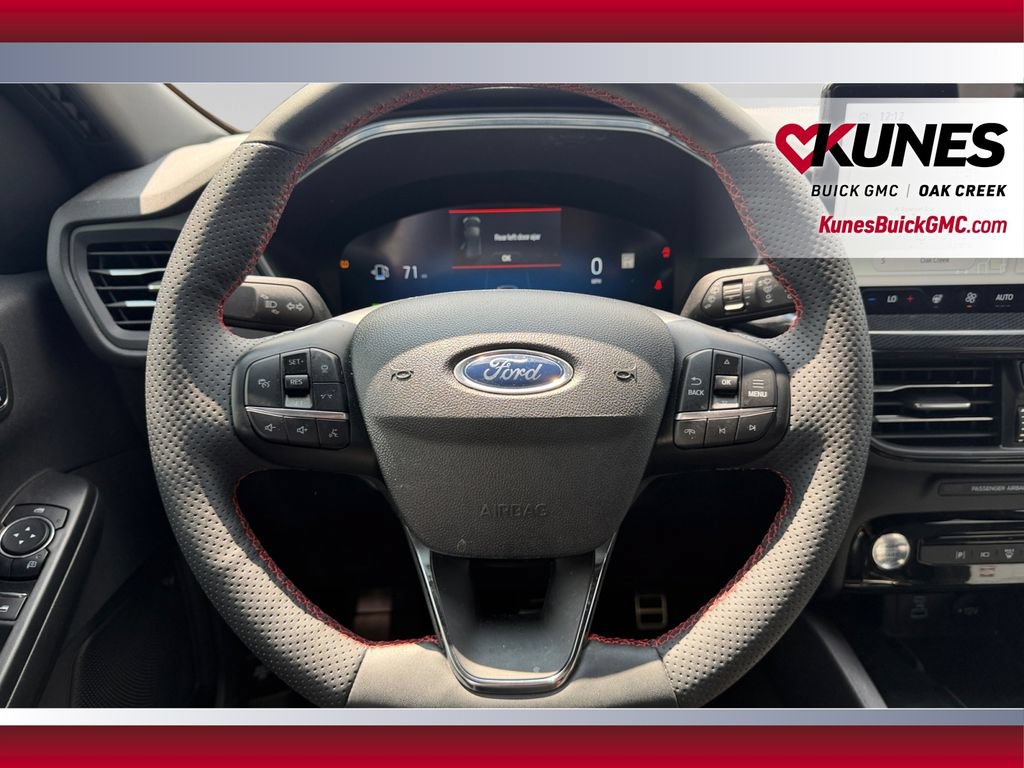 Used 2023 Ford Escape ST-Line Elite w/ Premium Technology Package AWD/4WD image 15