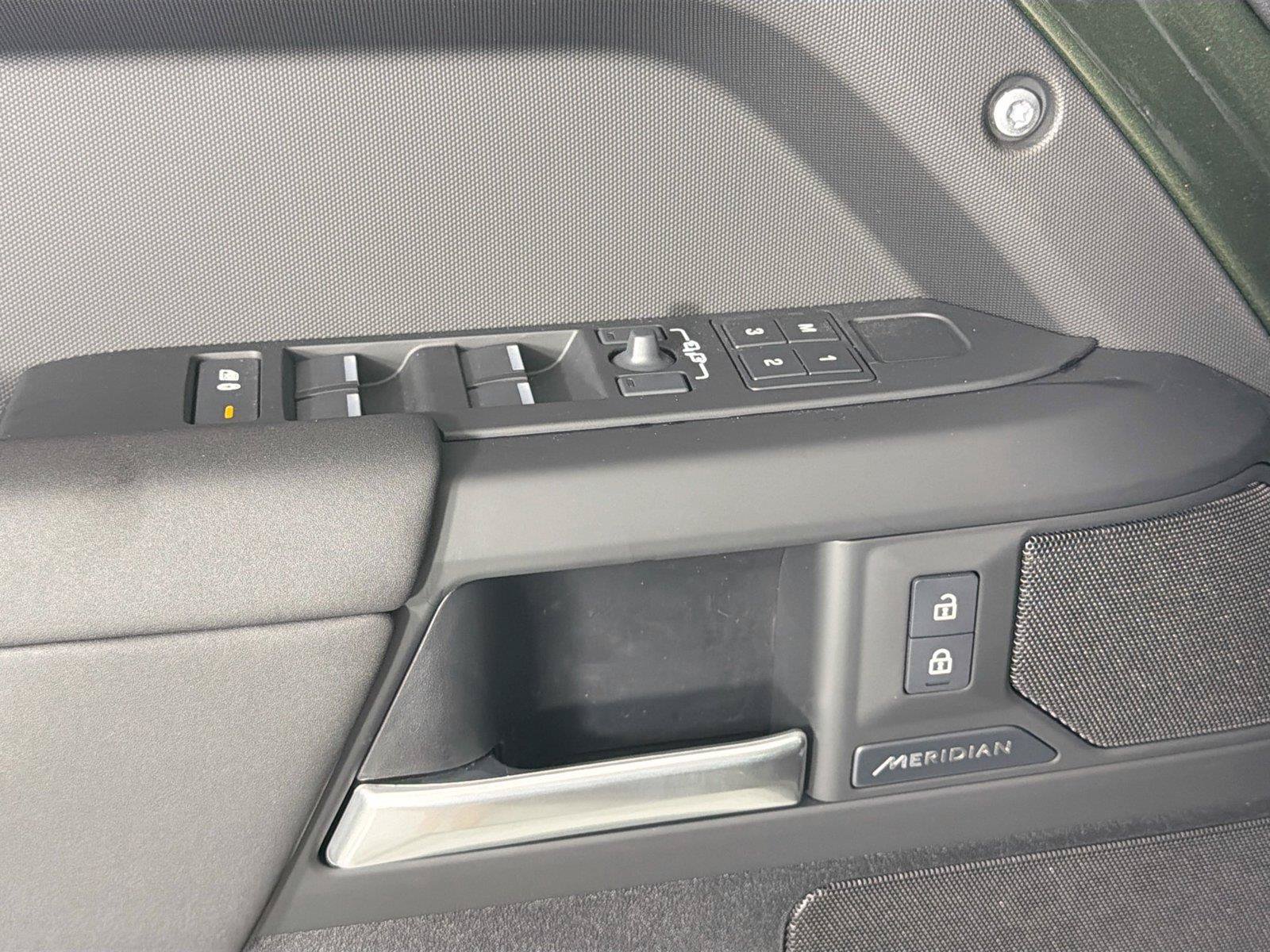 Certified 2026 Land Rover Defender 110 S AWD/4WD image 17