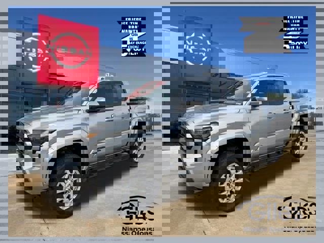 Used 2024 Toyota Tacoma SR5 image 1