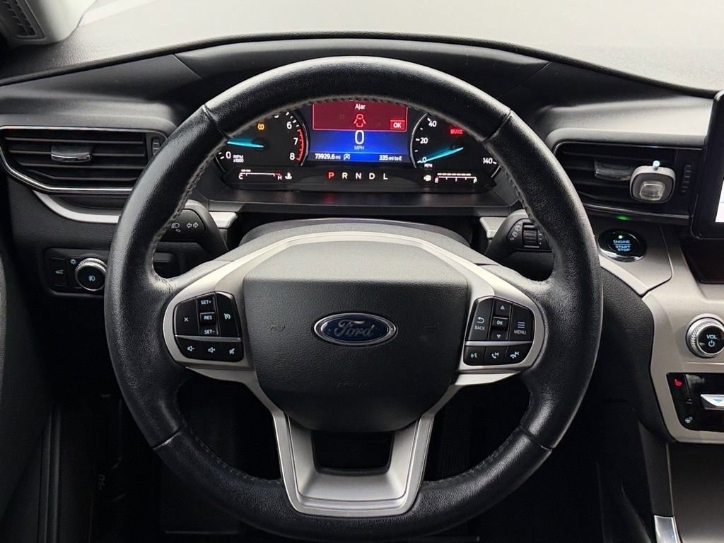 Used 2021 Ford Explorer XLT w/ Equipment Group 202A image 18