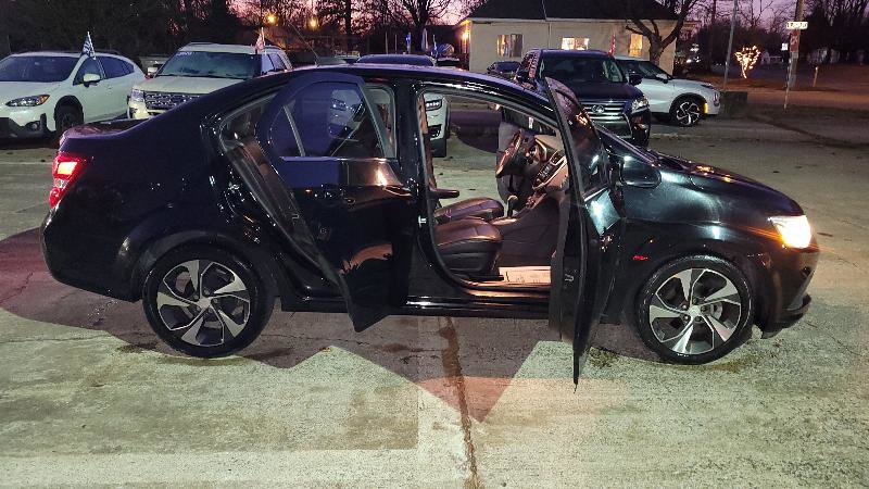 Used 2017 Chevrolet Sonic Premier image 17