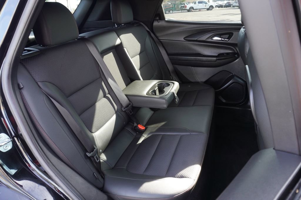 Certified 2023 Chevrolet TrailBlazer RS w/ Sun and Liftgate Package image 9