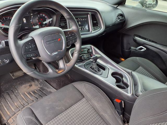 Used 2018 Dodge Challenger SXT w/ Blacktop Package image 4