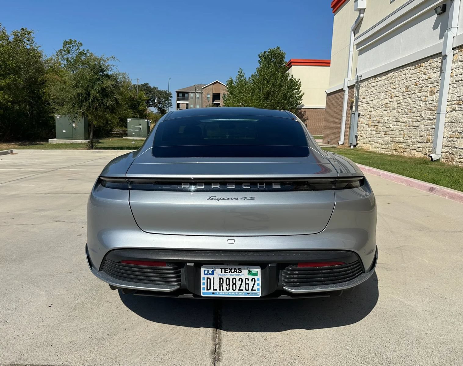 Used 2020 Porsche Taycan 4S AWD/4WD image 5