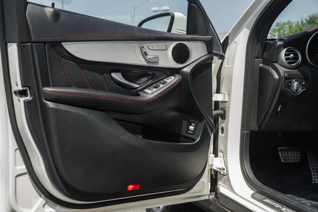 Certified 2022 Mercedes-Benz GLC 43 AMG 4MATIC image 41
