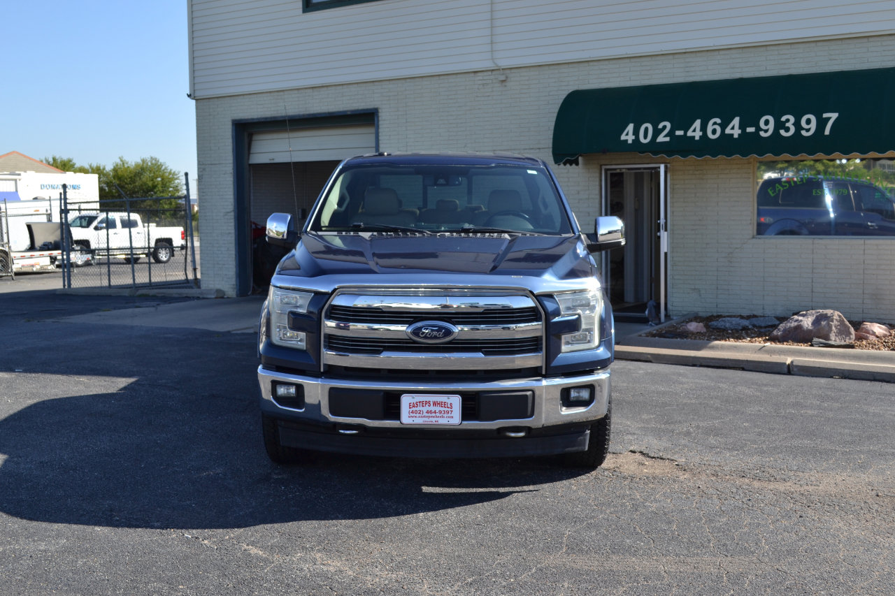 Used 2017 Ford F150 Lariat w/ Equipment Group 502A Luxury image 2
