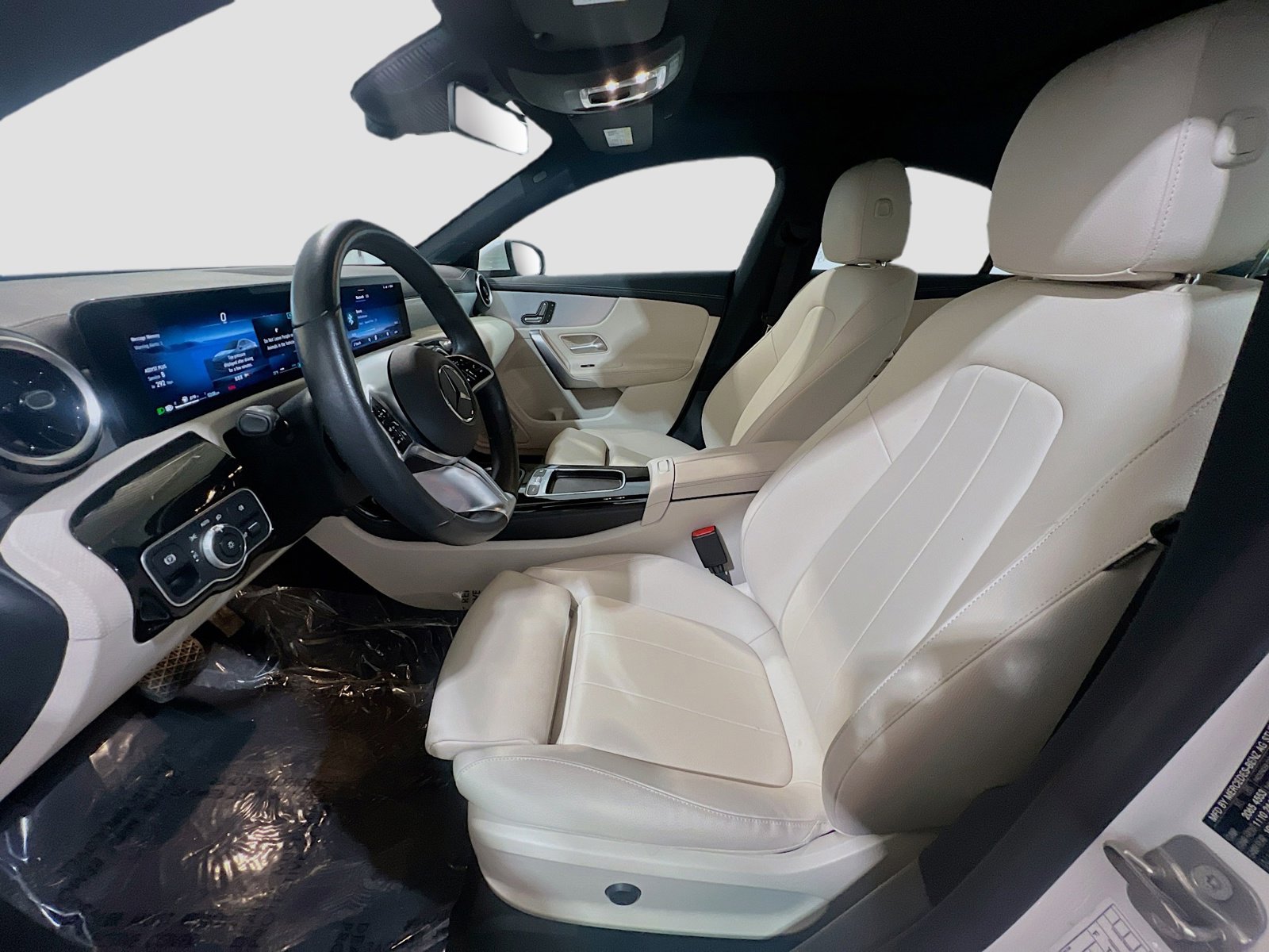 Used 2025 Mercedes-Benz CLA 250 image 14