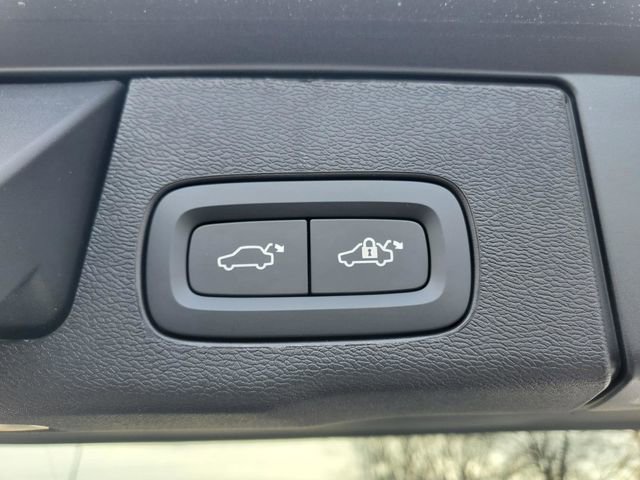 New 2026 Volvo XC60 B5 Ultra w/ Protection Package Premier image 34