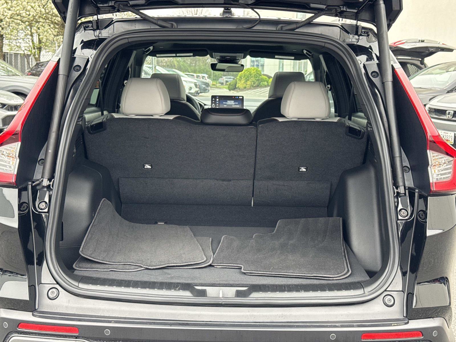 Certified 2026 Honda CR-V Sport Touring image 16