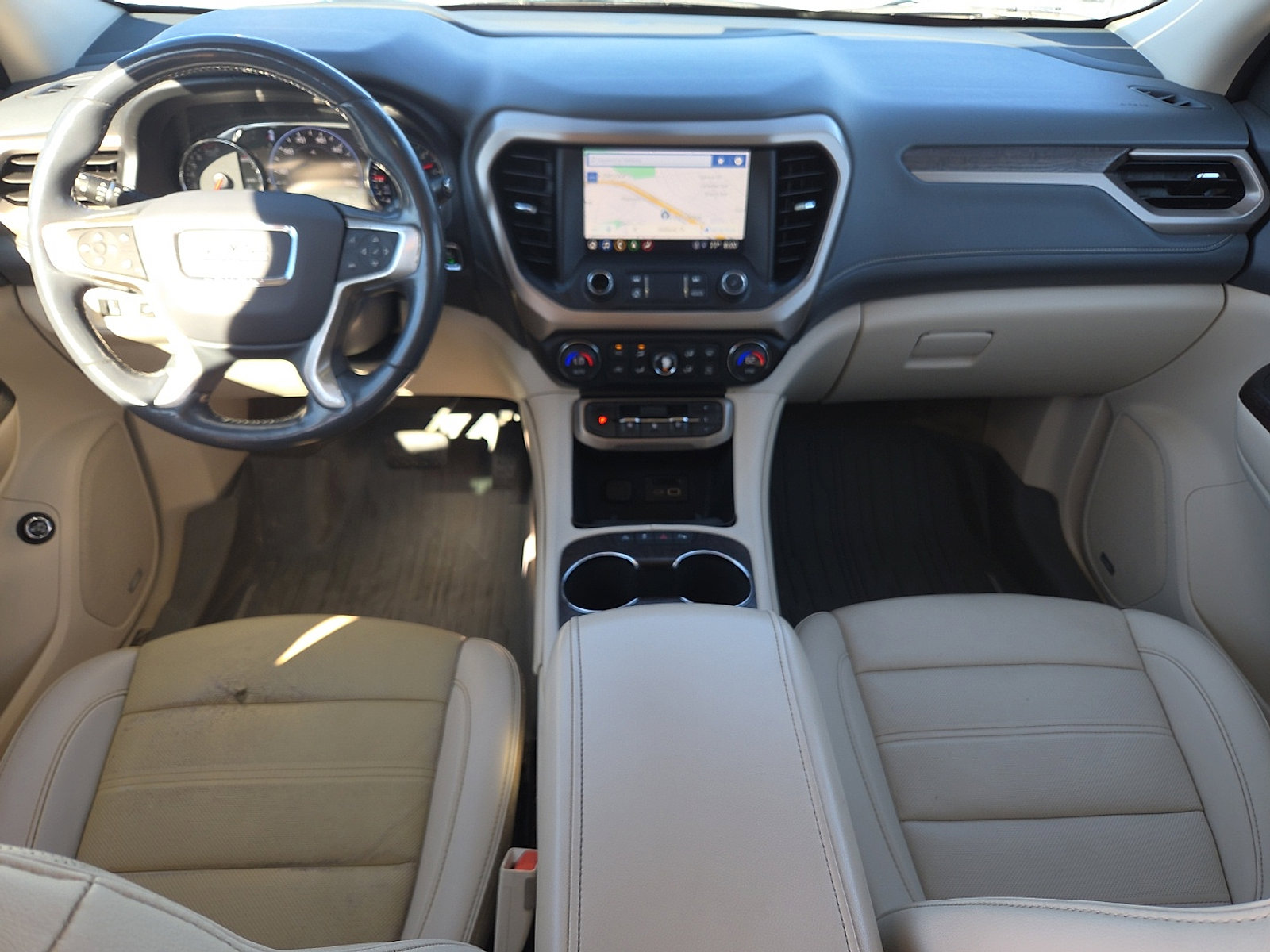 Used 2022 GMC Acadia Denali w/ Denali Ultimate Package image 11