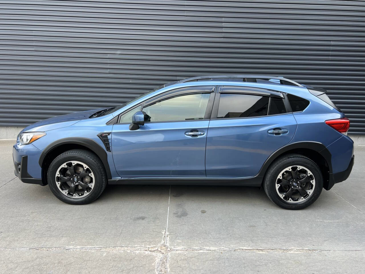 Used 2023 Subaru Crosstrek 2.0i Premium image 9